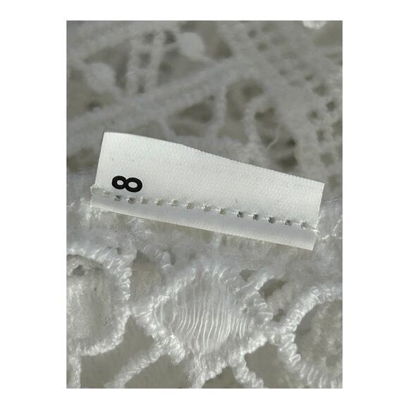 Forever 21 Cropped Top Size M Crochet Lace Overlay Off White Bell Sleeve Frayed - Picture 8 of 11